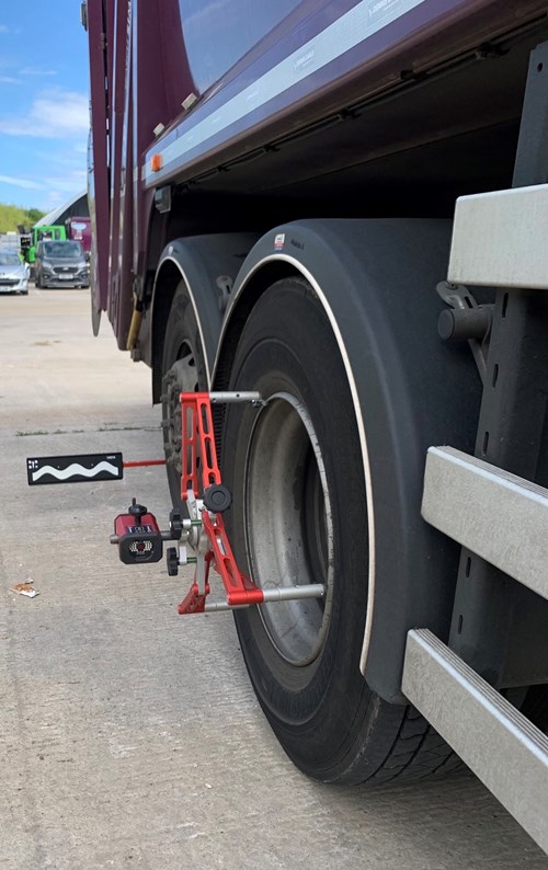 JOSAM Cam-aligner for truck tyre management